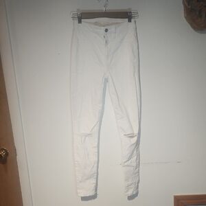 American Eagle White Super Stretch Jeans